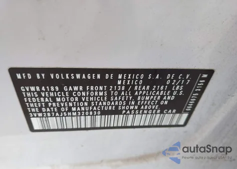 2017 Volkswagen Jetta 1.4T S z USA, uszkodzony, nr VIN 3VW2B7AJ5HM320830